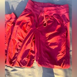 Women's lululemon joggers
